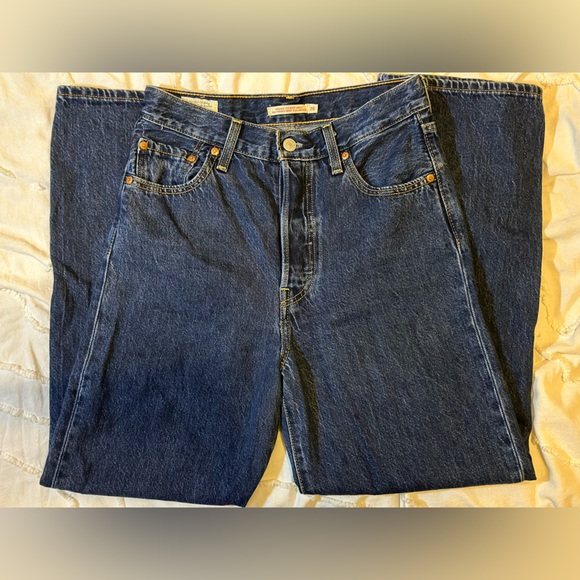 Levi's® Premium
RIBCAGE STRAIGHT ANKLE - Picture 3 of 5